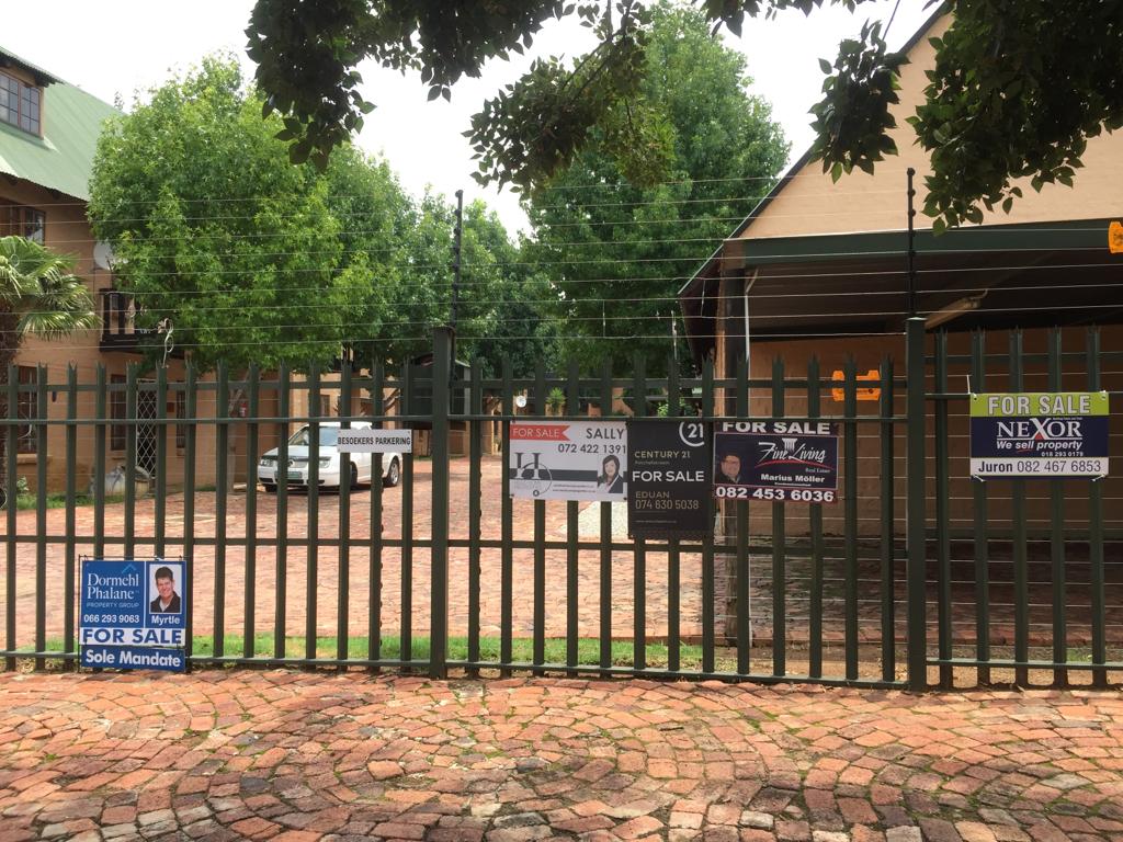 2 Bedroom Property for Sale in Potchefstroom North West